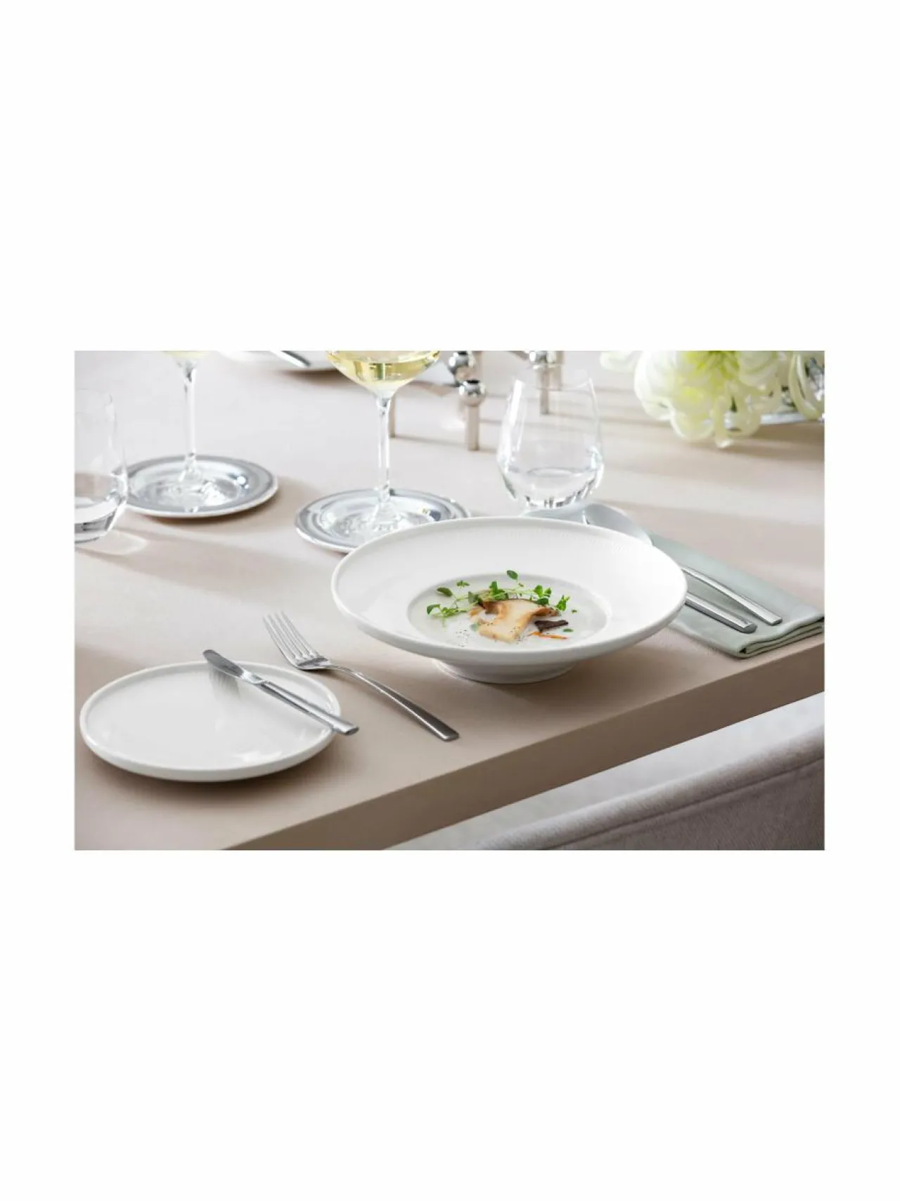 Lautaset & Kulhot|Villeroy & Boch Afina- syvä posliinilautanen 25 cm VALKOINEN