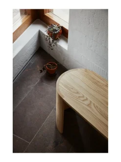 Tuolit & Jakkarat|Made by Choice Airisto sivupöytä, penkki SAARNI