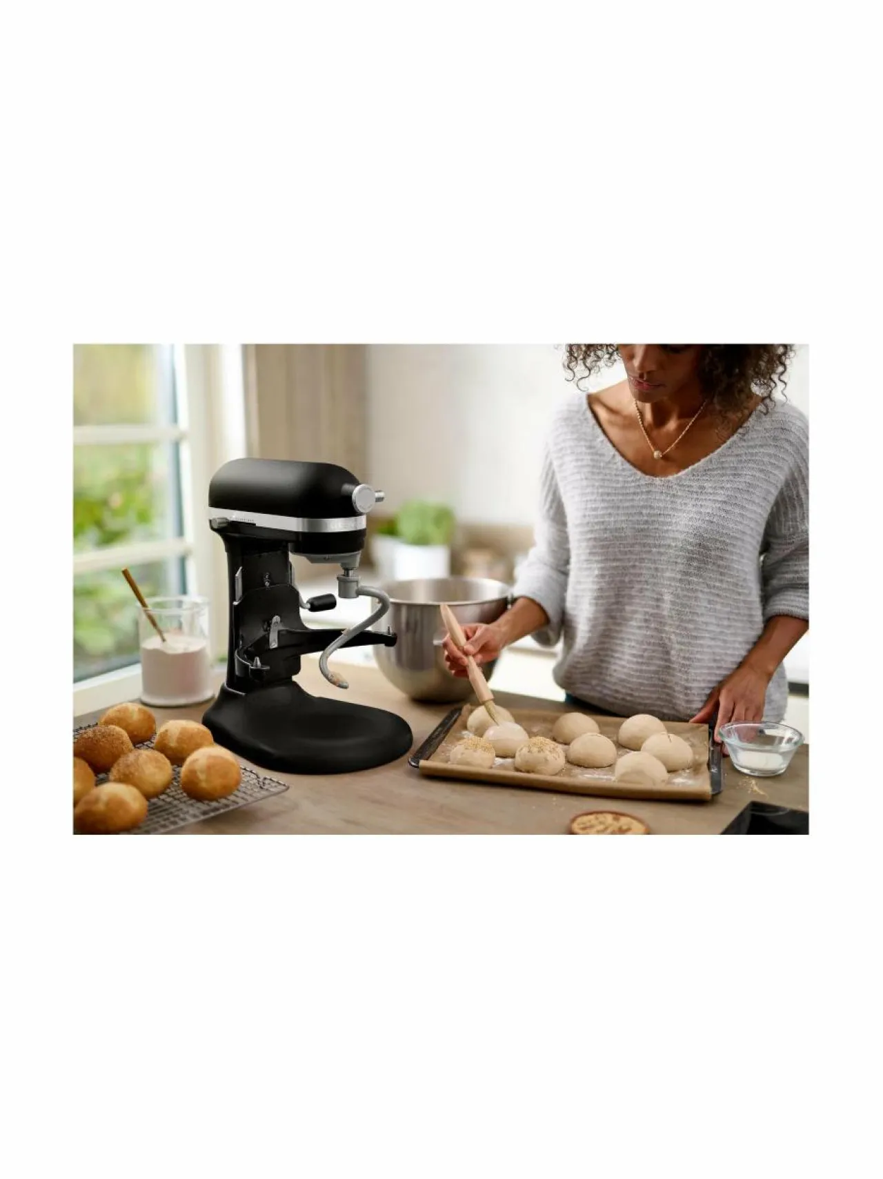Yleis- & Monitoimikoneet|KitchenAid Artisan- yleiskone nostettavalla kulholla 5,6 l BLACK MATTE