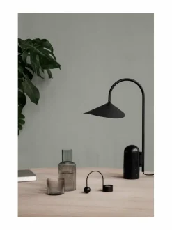 Pöytävalaisimet|Ferm Living Arum-pöytävalaisin BLACK