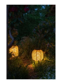 Puutarhavalaisimet & Lyhdyt|Vincent Sheppard Aurinkokennovalaisin Tika 59 cm, teräsjalka, Camel