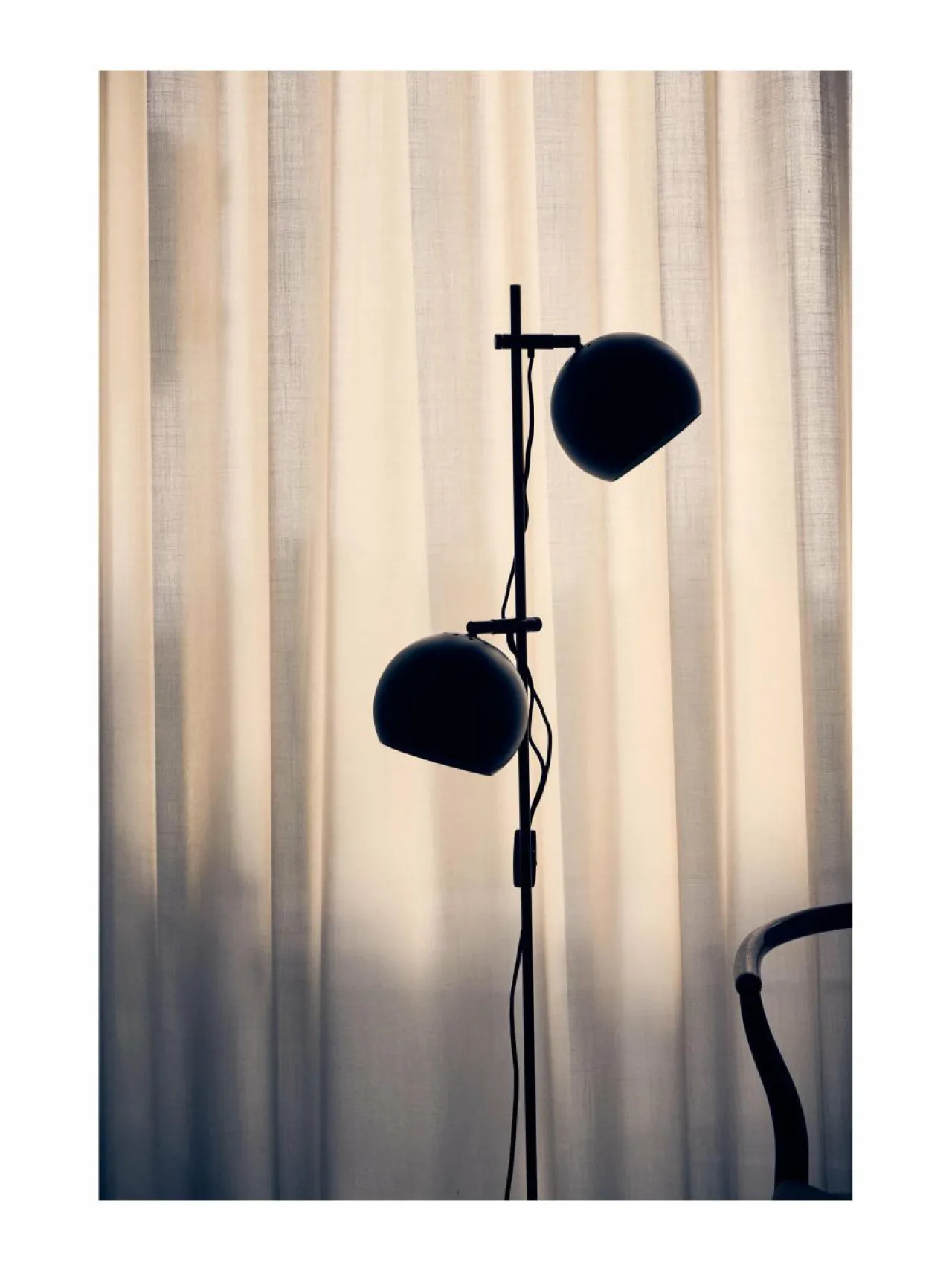 Lattiavalaisimet|Frandsen Ball Double -lattiavalaisin 149 cm MATT BLACK