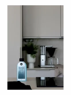 Kahvin- & Vedenkeittimet|Wilfa Brewfresh Cleaning Aid -puhdistusneste 250 ml WHITE