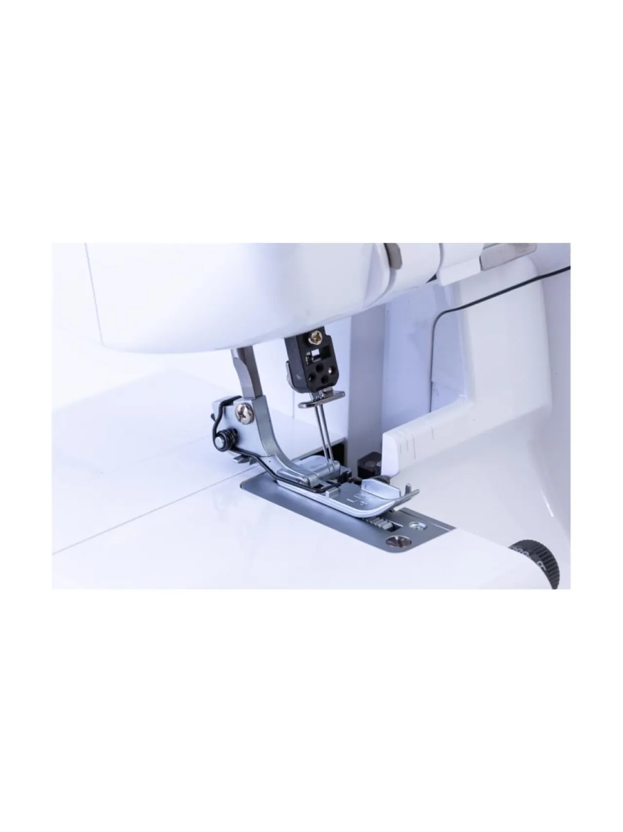 Ompelukoneet|Brother M343DST saumuri jatkotasolla