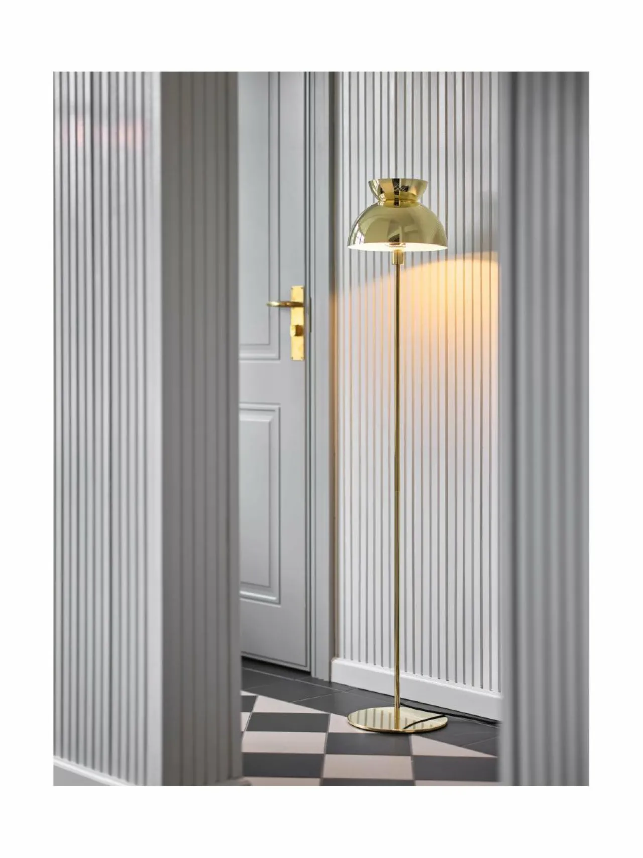 Lattiavalaisimet|Frandsen Butterfly EU -lattiavalaisin BRASS