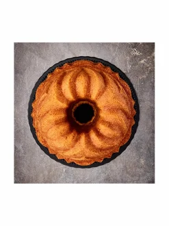 Leivonta|Birkmann Contoura Crown Cake Tin -kakkuvuoka GOLD