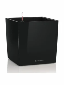 Ruukut & Istutusastiat|Lechuza Cube Premium 40 Musta Altakasteluruukku pyörillä ∅40x40cm korkeus40cm MUSTA KIILTÄVÄPINTA
