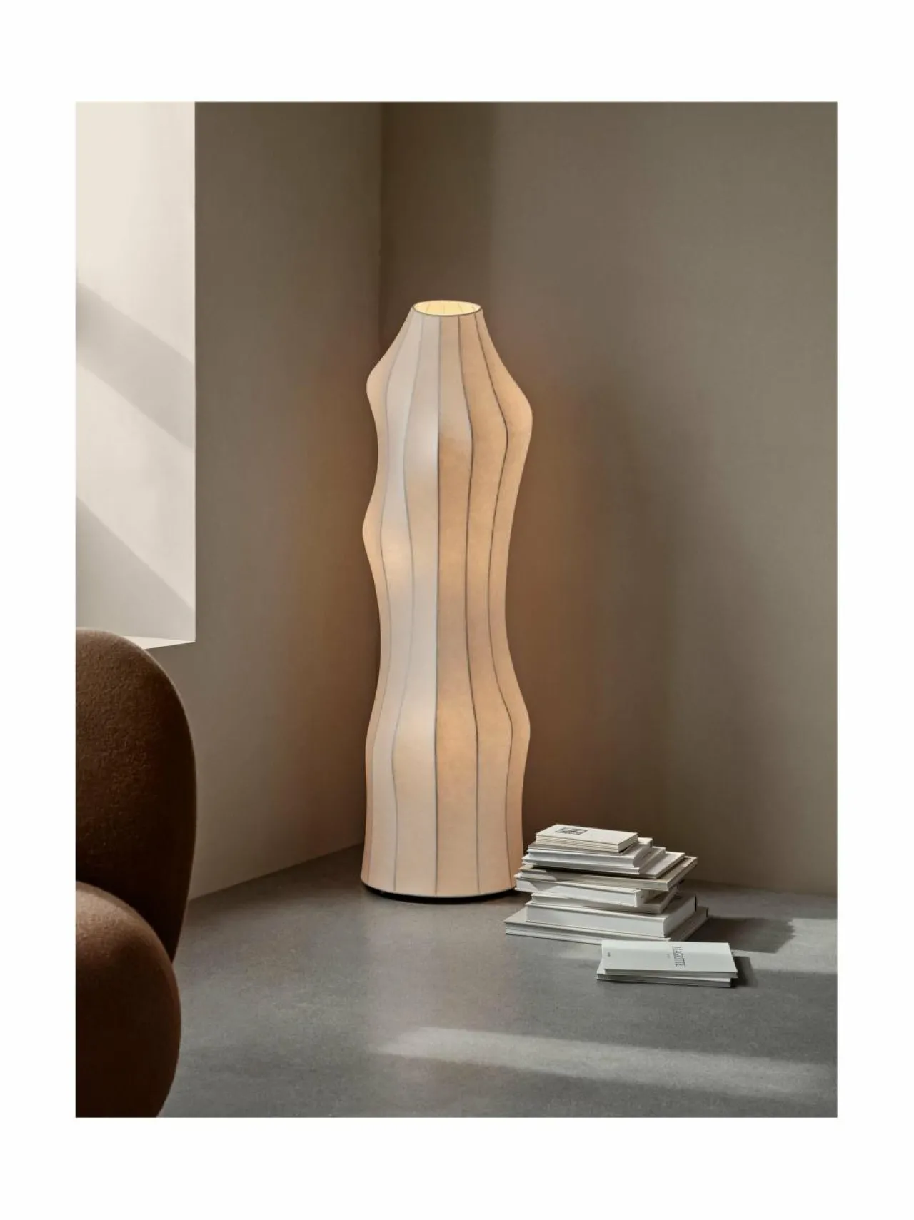 Lattiavalaisimet|Ferm Living Dae-lattiavalaisin WHITE