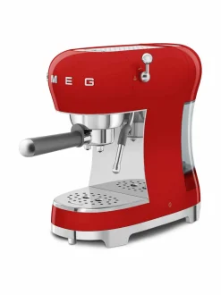 Kahvin- & Vedenkeittimet|Smeg ECF02-espressokone RED