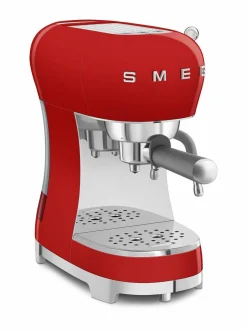 Kahvin- & Vedenkeittimet|Smeg ECF02-espressokone RED