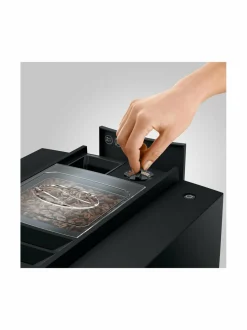 Kahvin- & Vedenkeittimet|Jura E8-kahvikone PLATINUM