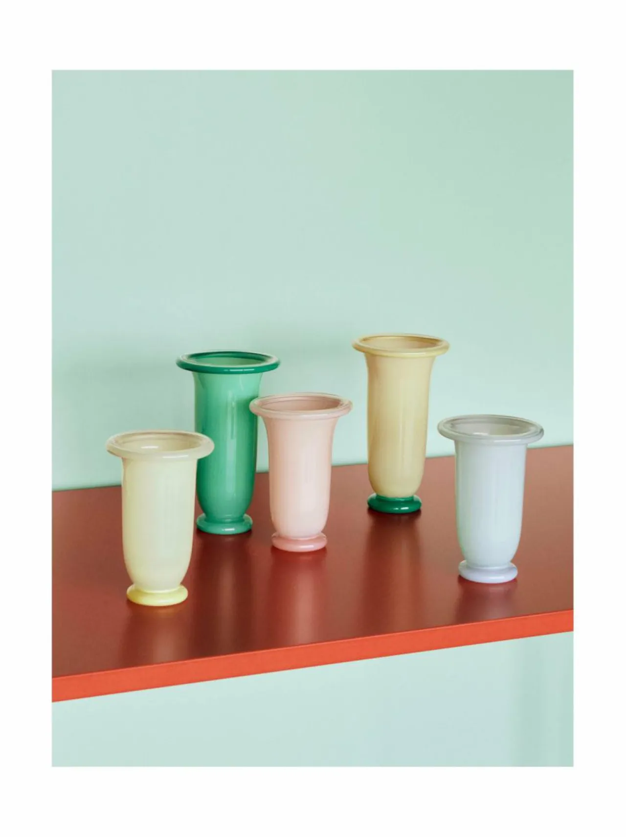 Koriste-Esineet|HAY Empire Large -maljakko GREEN WITH DARK GREEN RIM