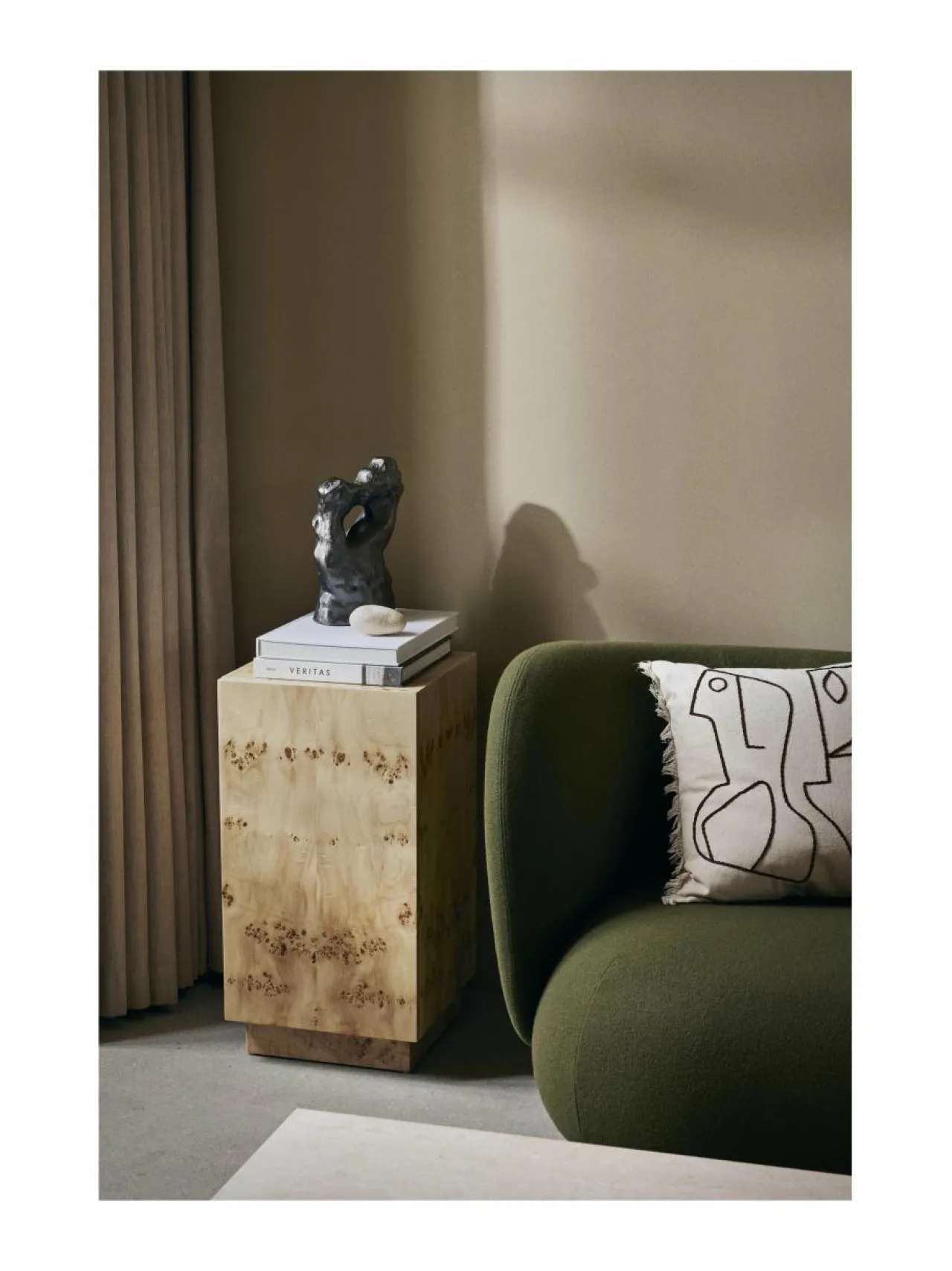 Huovat & Päiväpeitot|Ferm Living Figure-tyynynpäällinen, 50 x 50 cm OFF-WHITE/COFFEE