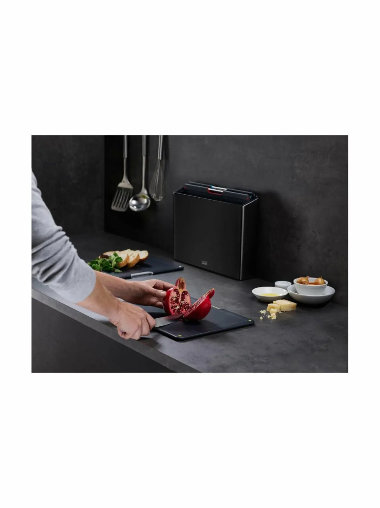 Keittiötarvikkeet|Joseph Joseph Folio™-leikkuulautasetti BLACK