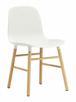 Tuolit & Jakkarat|Normann Copenhagen Form-tuoli VALKOINEN/TAMMI