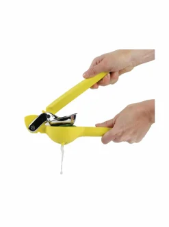 Keittiötarvikkeet|Chef'n FreshForce-sitruspuristin KELTAINEN