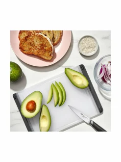 Keittiötarvikkeet|OXO Good Grips Prep -leikkuulauta 27 cm WHITE, BLACK