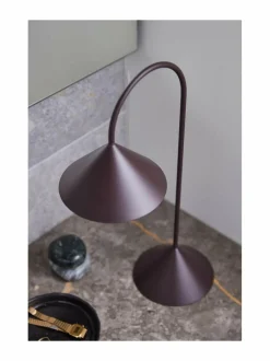 Pöytävalaisimet|Frandsen Grasp Portable -valaisin 47 cm MATT BEETROOT
