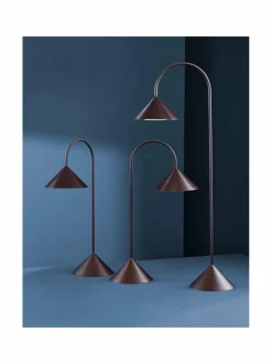 Pöytävalaisimet|Frandsen Grasp Portable -valaisin 72 cm MATT BEETROOT