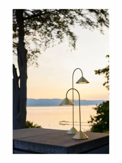 Pöytävalaisimet|Frandsen Grasp Portable -valaisin 47 cm SOLID BRASS