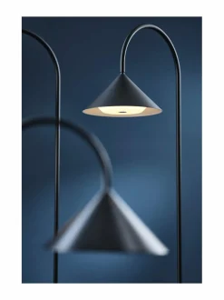 Pöytävalaisimet|Frandsen Grasp Portable -valaisin 72 cm MATT BLACK