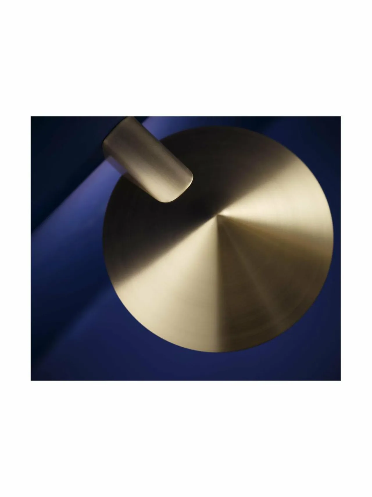 Seinävalaisimet|Frandsen Grasp-seinävalaisin SOLID BRASS