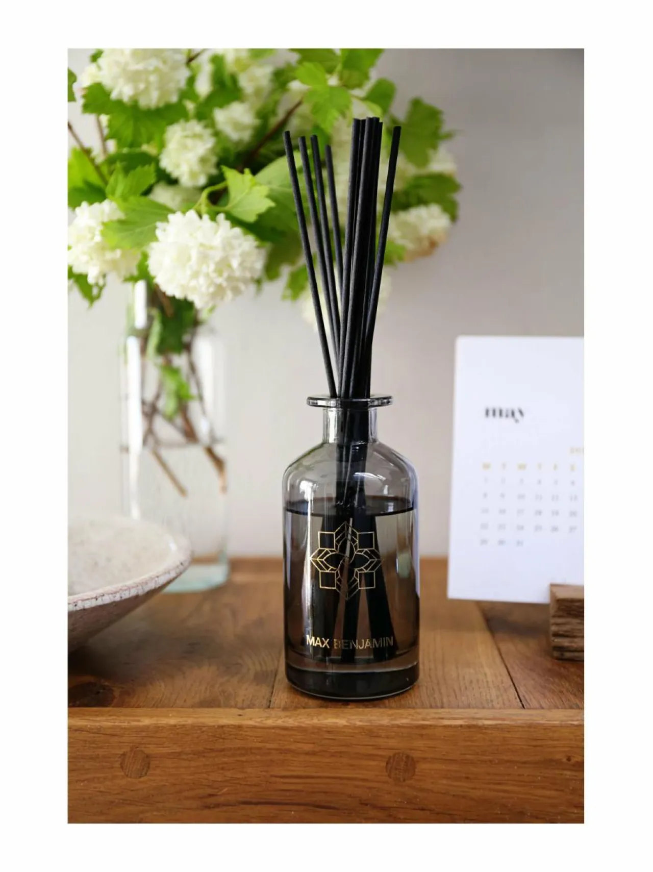 Huonetuoksut & Tuoksukynttilät|Max Benjamin Irish Leather & Oud Luxury -diffuuseri 150 ml LIGHT TERRACOTTA