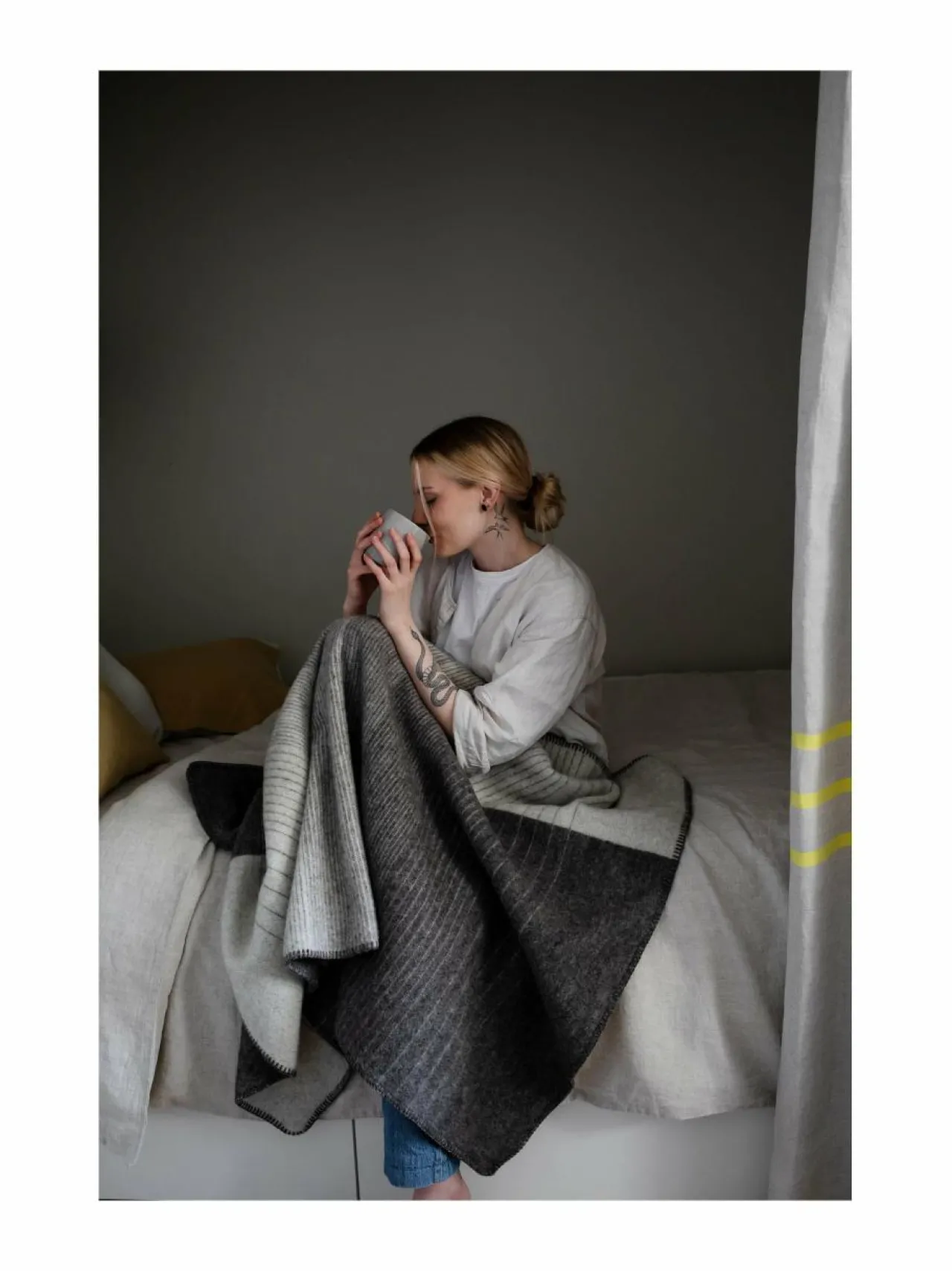 Huovat & Päiväpeitot|Lapuan Kankurit Kaamos-villahuopa 8 WHITE-NATURE'S BEIGE