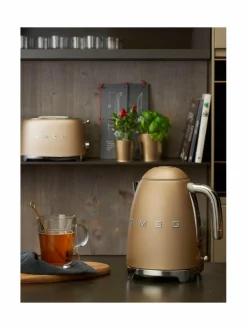 Kahvin- & Vedenkeittimet|Smeg KLF03CHMEU-vedenkeitin 1,7 l MATT BEIGE