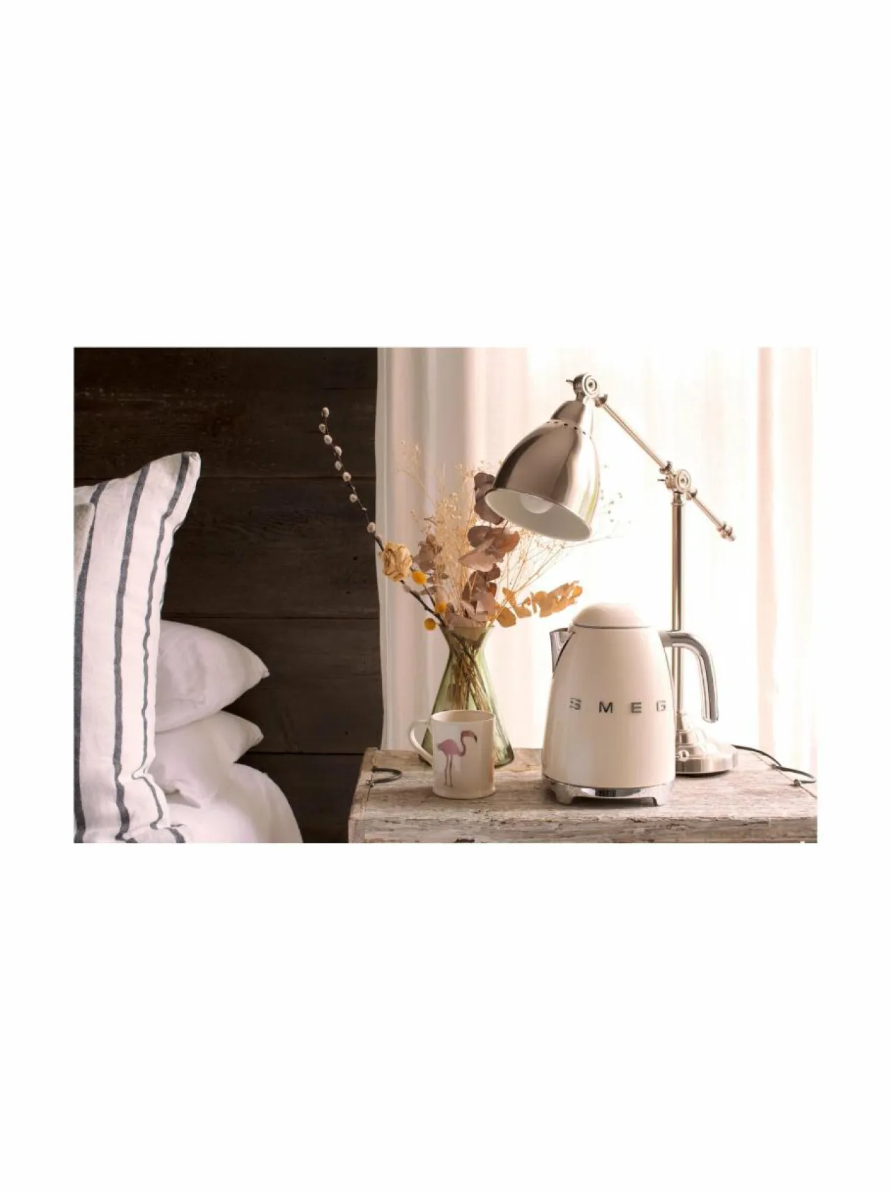 Kahvin- & Vedenkeittimet|Smeg KLF03CREU-vedenkeitin 1,7 l CREAM