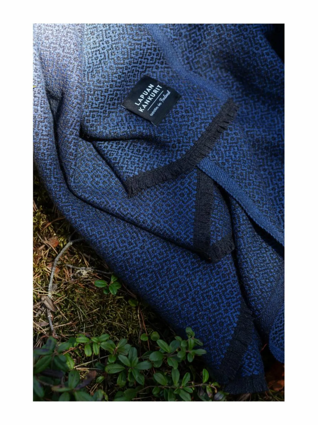 Huovat & Päiväpeitot|Lapuan Kankurit Koli-merinovillahuopa 135 x 170 cm 15 BLACK-BLUE