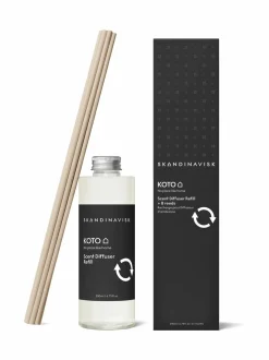 Huonetuoksut & Tuoksukynttilät|Skandinavisk Koto-diffuuserin täyttöpakkaus 200 ml BLACK