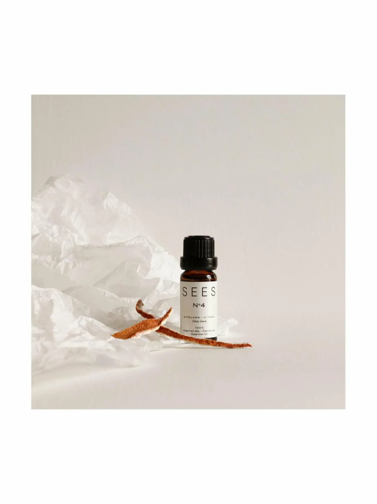 Huonetuoksut & Tuoksukynttilät|Sees Lemon-eteerinen öljy 10 ml