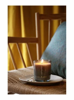 Huonetuoksut & Tuoksukynttilät|Max Benjamin Lemongrass and Ginger -luksuskynttilä kannella 210 g LIGHT YELLOW