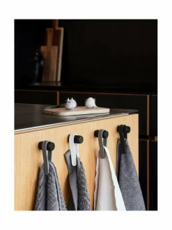 Kylpyhuonetarvikkeet|Zone Denmark Loop-pyyheripustin magneetilla 2 kpl BLACK