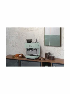 Kahvin- & Vedenkeittimet|Smeg Manuaalinen espressokone PASTEL GREEN