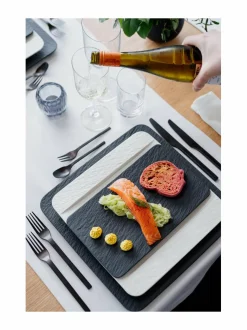 Tarjoiluastiat|Villeroy & Boch Manufacture Rock -lautanen 28 x 17 x 1 cm BLACK