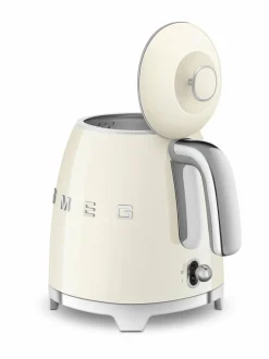 Kahvin- & Vedenkeittimet|Smeg Mini -vedenkeitin, 0.8L CREAM
