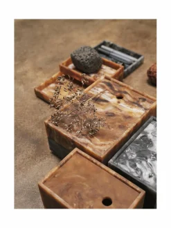 Koriste-Esineet|Ferm Living Mist-säilytystarjotin CHARCOAL