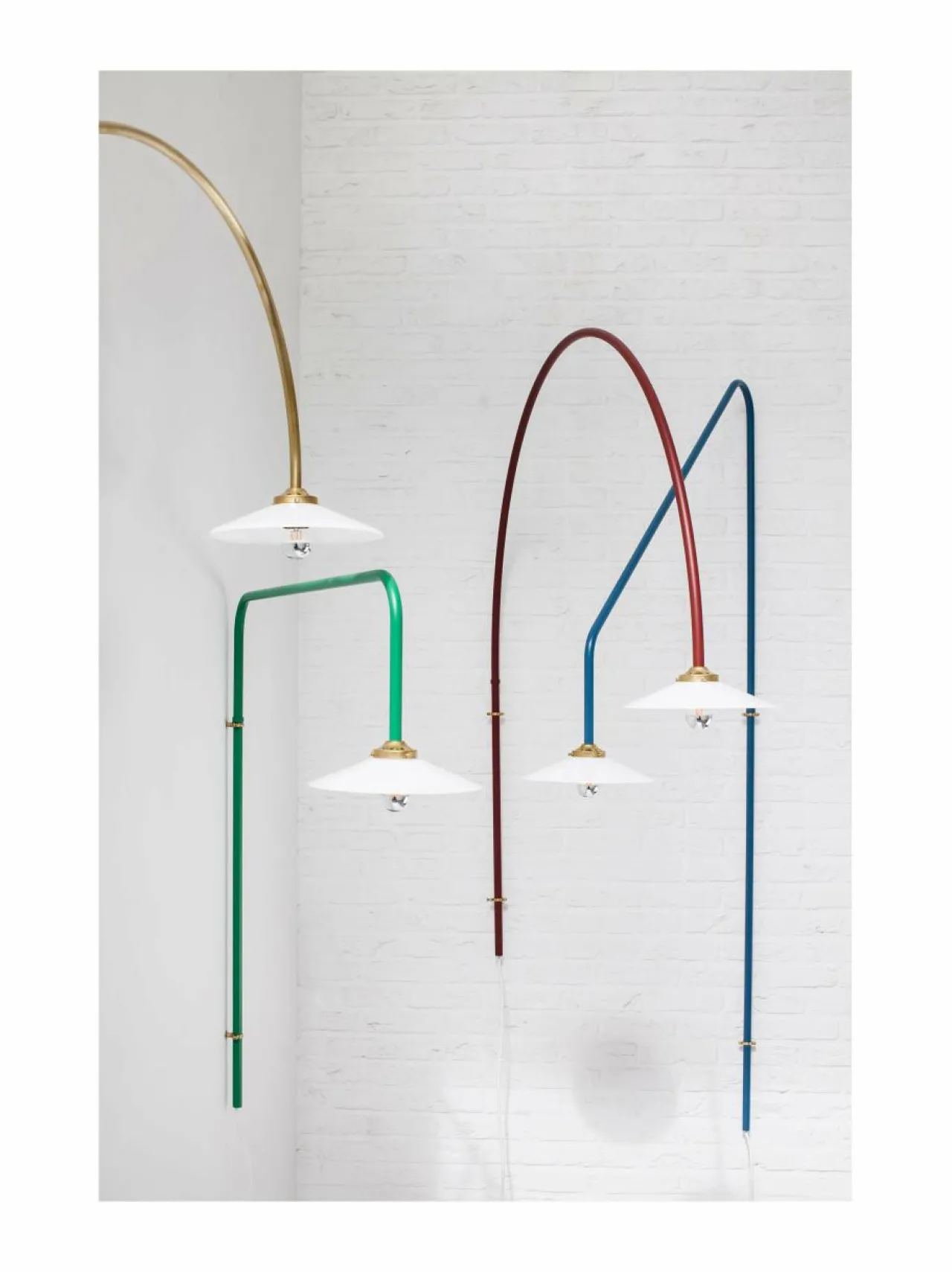 Seinävalaisimet|valerie_objects N°3 L -riippuva seinävalaisin R RED