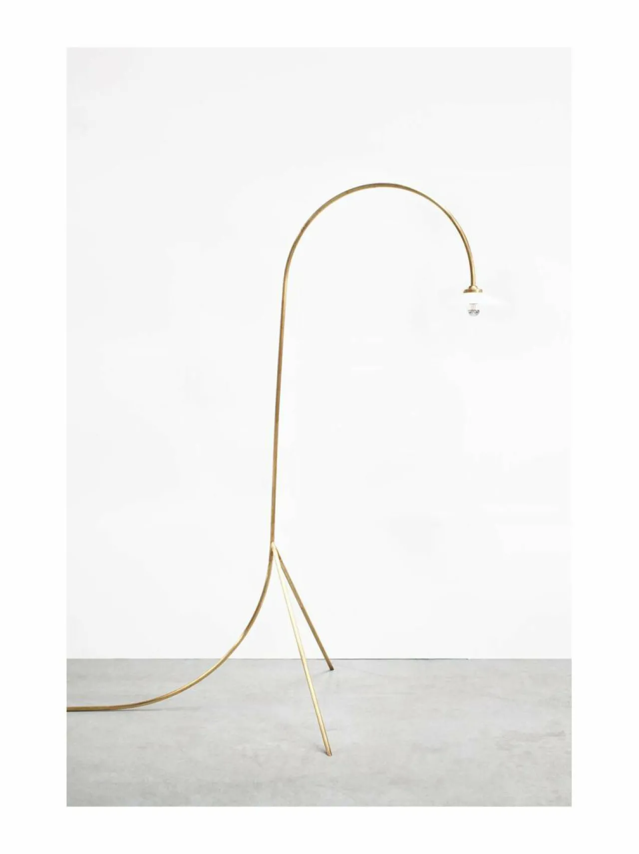 Lattiavalaisimet|valerie_objects N°1 M -lattiavalaisin M BRASS