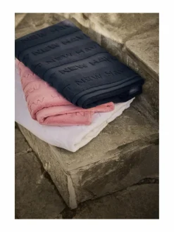 Kylpyhuonetekstiilit|Gant Home New Haven Jacquard ‑rantapyyhe 433 EVENING BLUE