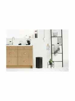 Roskakorit & -Pussit|Brabantia NewIcon-poljinroskakori 20 l MATT BLACK (MUSTA)