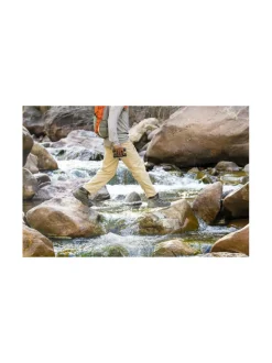 Kamerat|Nikon Prostaff P3 8x42 -kiikarit