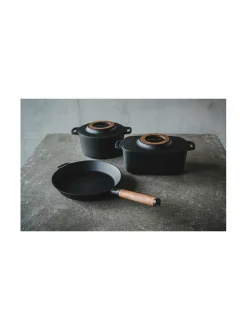 Keitto- & Paistoastiat|Fiskars Norden-valurautapata 4 l MUSTA