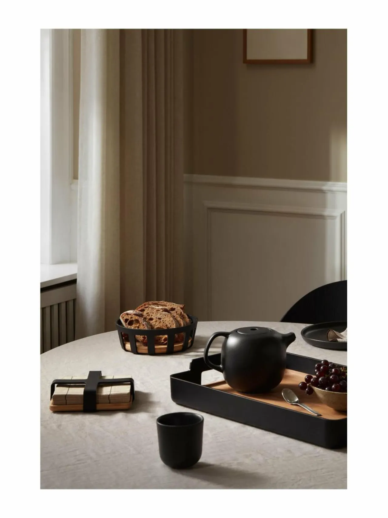 Tarjoiluastiat|Eva Solo Nordic Kitchen -leipäkori 21,5 cm BLACK