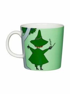 Mukit & Kupit & Asetit|Moomin Arabia Nuuskamuikkunen-muki, Moomin 80 -juhlavuosileimalla GREEN