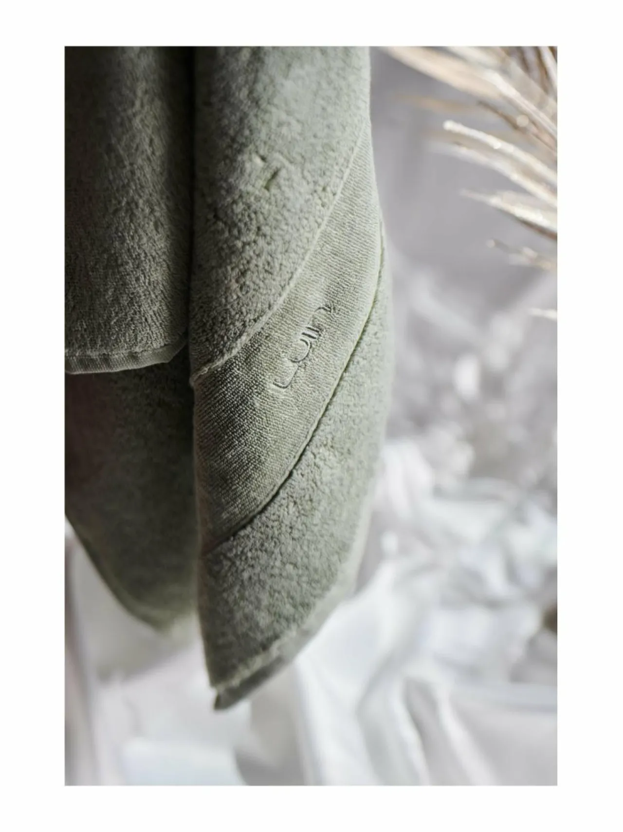 Kylpyhuonetekstiilit|LUIN LIVING Organic Elegance -pyyhe ASH GREEN