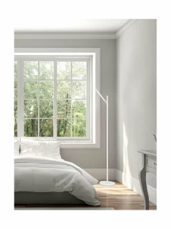 Lattiavalaisimet|Design by Grönlund Piano-lattiavalaisin 155 cm VALKOINEN/MESSINKI