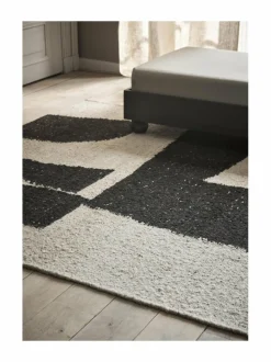 Matot|Ferm Living Piece-villamatto 300 x 200 cm OFF-WHITE/COFFEE